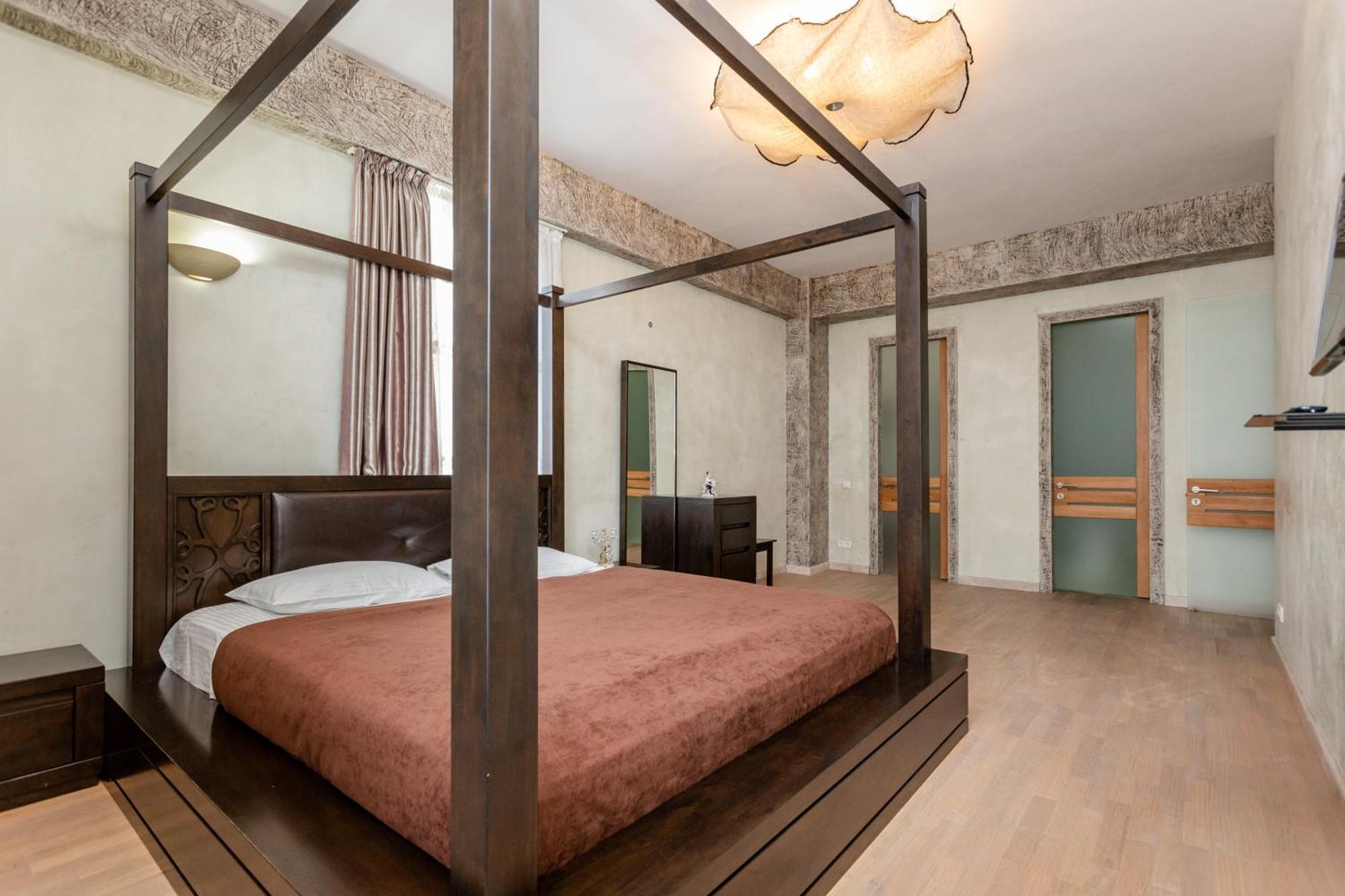 Serviced Apartment On Rustaveli Avenue 9 Tbilisi Exterior photo